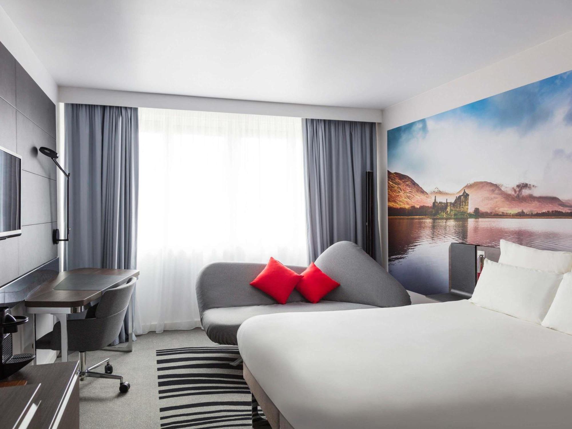 Novotel Edinburgh Centre — Photos 3